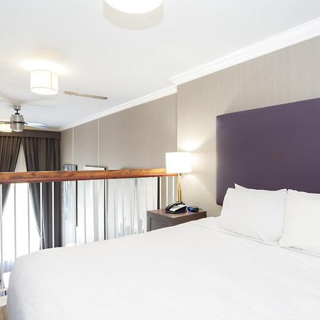 Sandman Hotel & Suites Calgary South Exteriér fotografie