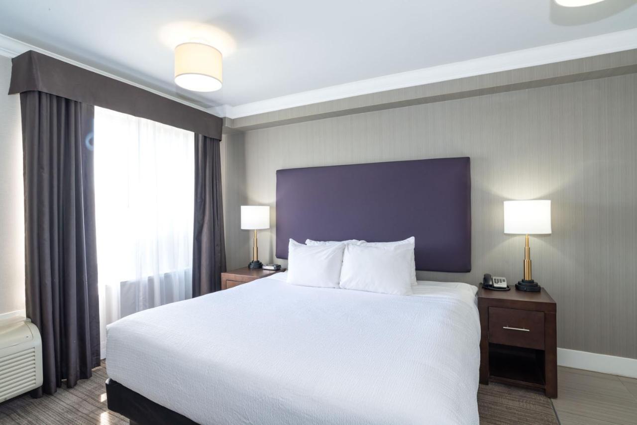 Sandman Hotel & Suites Calgary South Exteriér fotografie