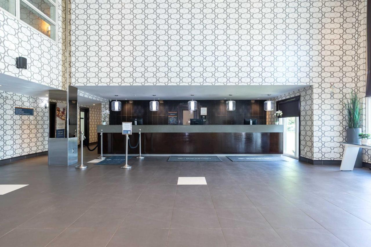 Sandman Hotel & Suites Calgary South Exteriér fotografie