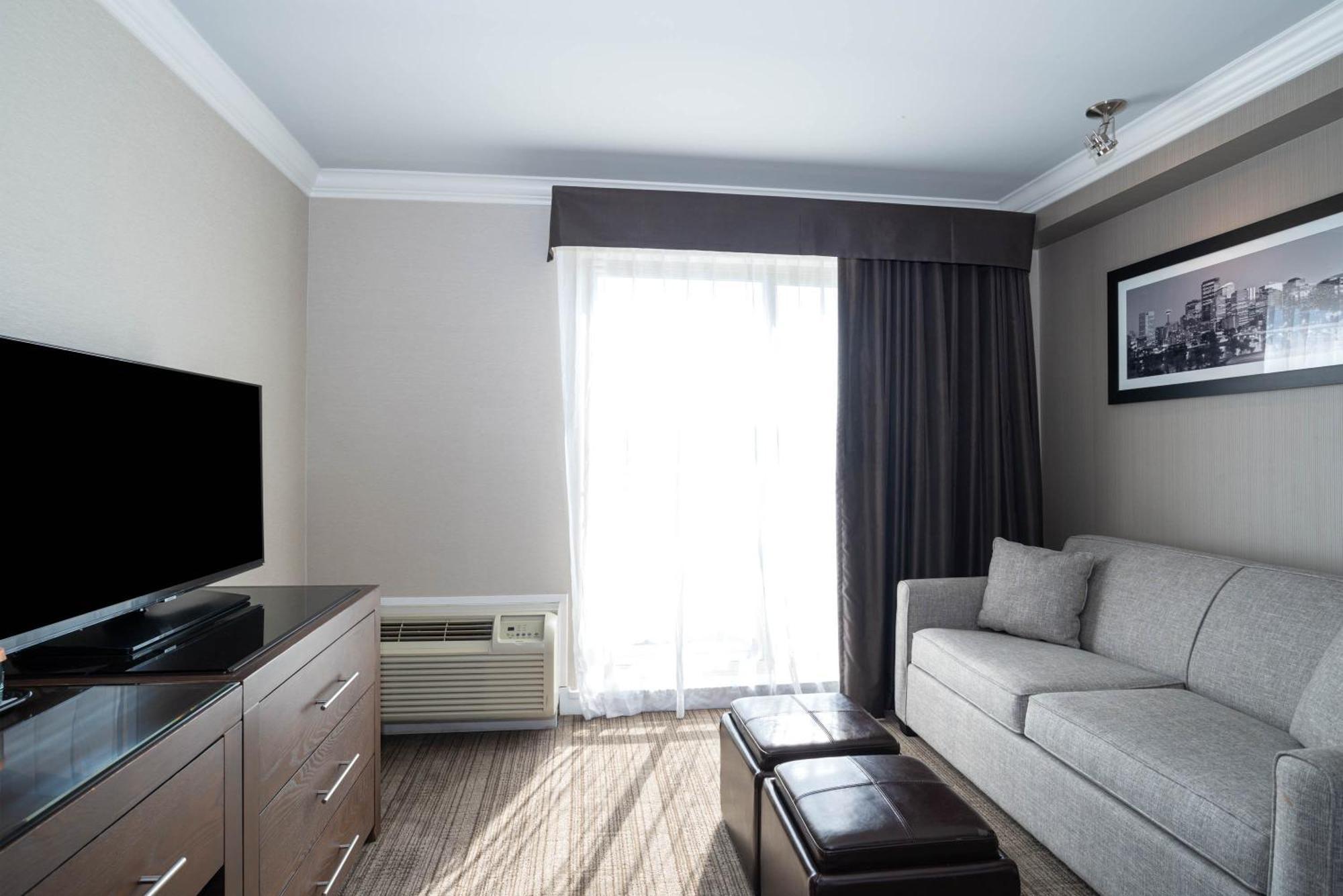 Sandman Hotel & Suites Calgary South Exteriér fotografie