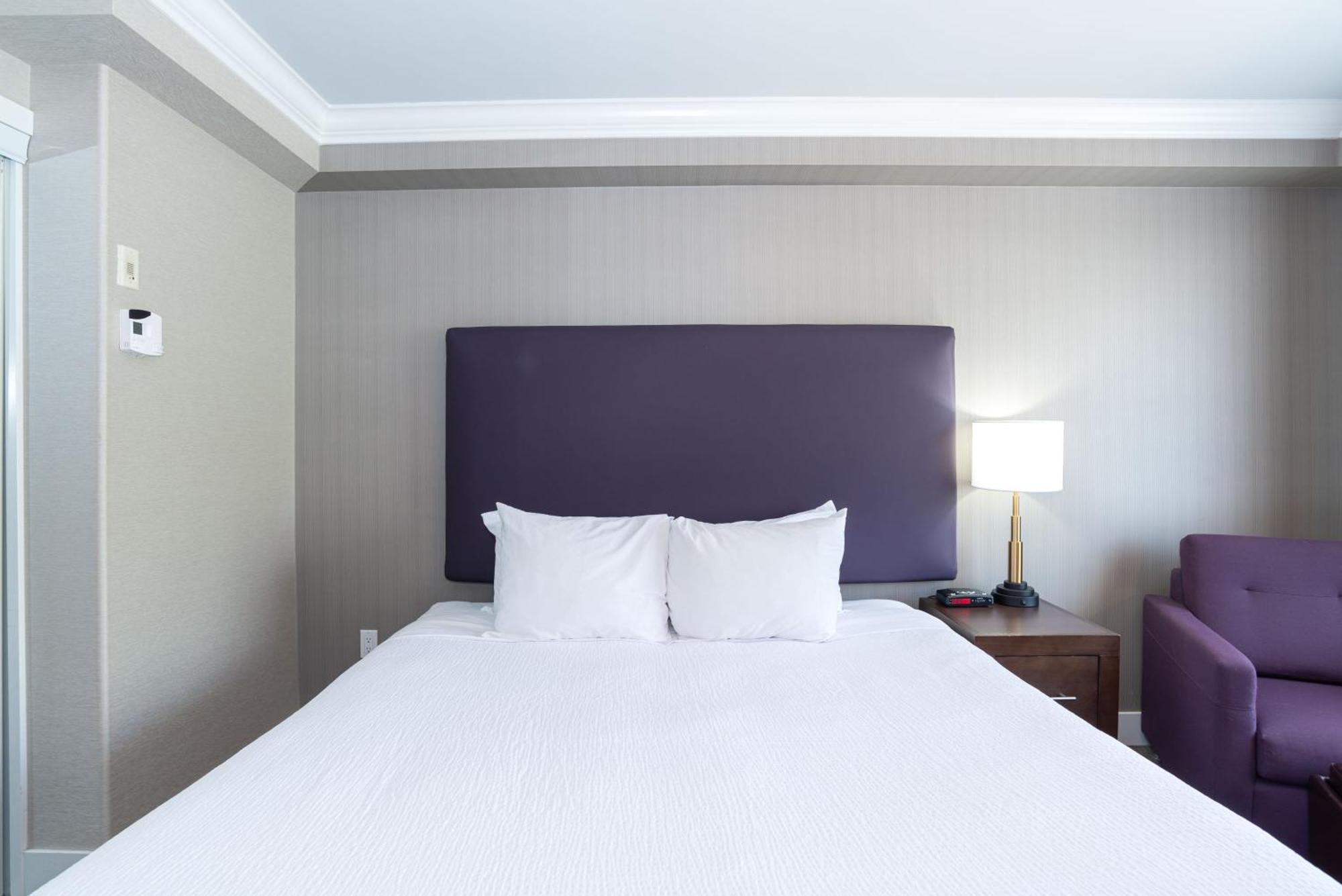 Sandman Hotel & Suites Calgary South Exteriér fotografie