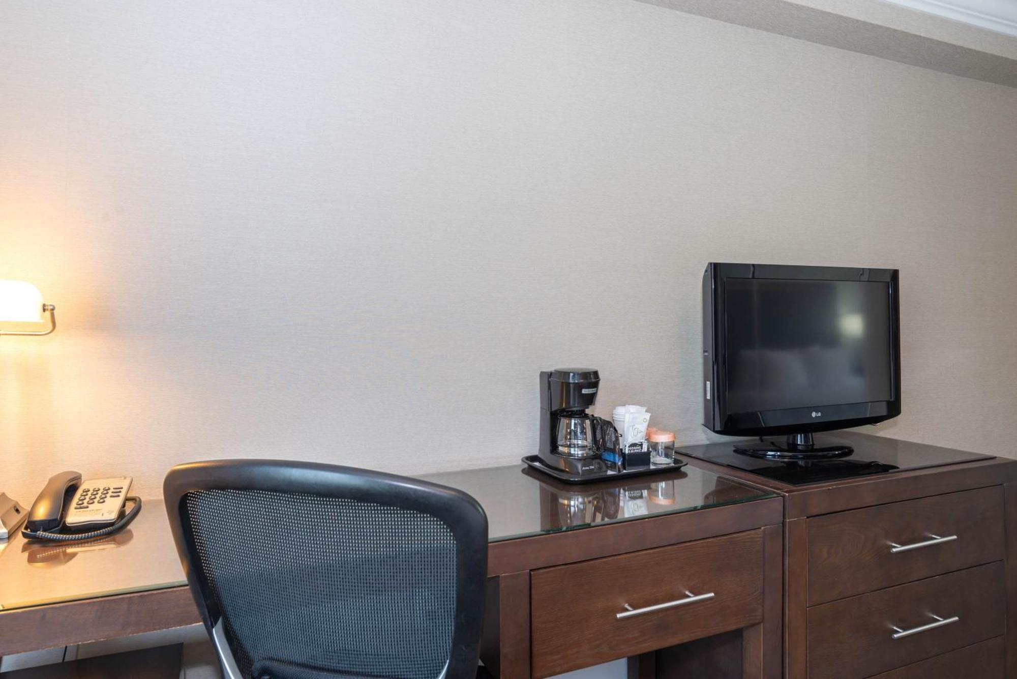 Sandman Hotel & Suites Calgary South Exteriér fotografie